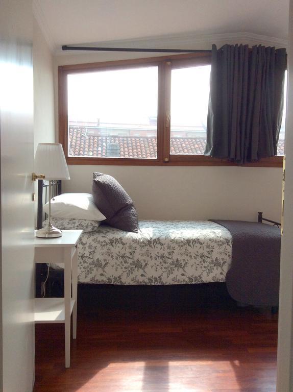 Apartment La Mansarda Alba  Ruang foto