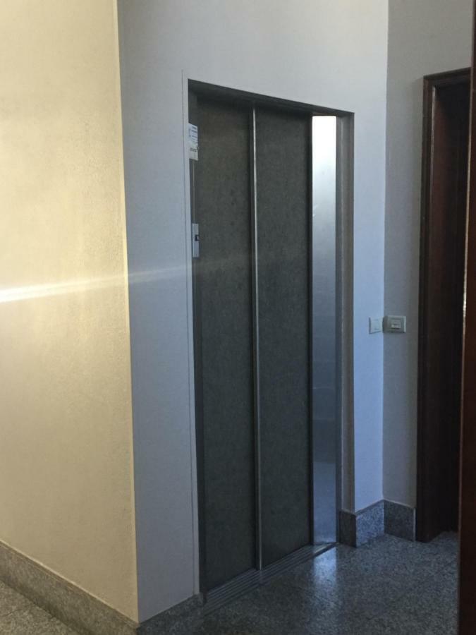 Apartment La Mansarda Alba  Bagian luar foto
